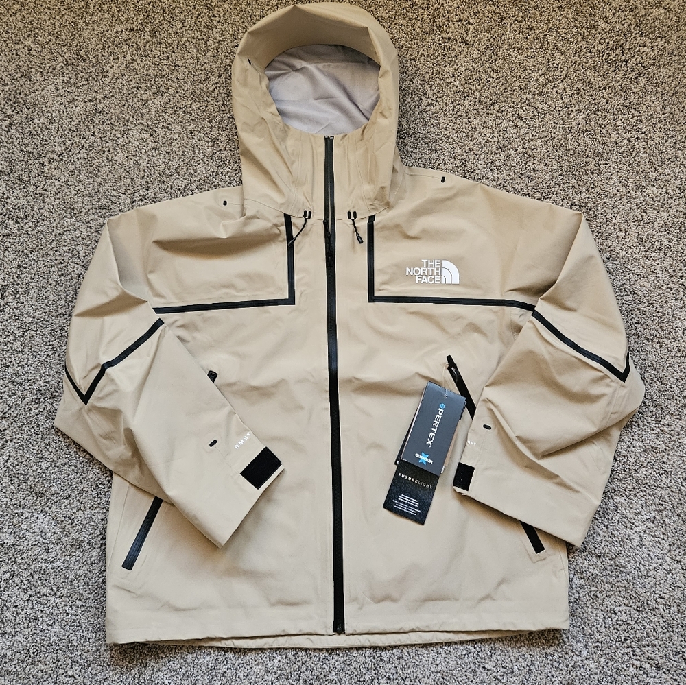 New women's The North Face jacket